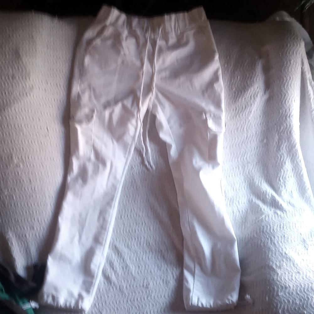 (VIP)White cargo pants
